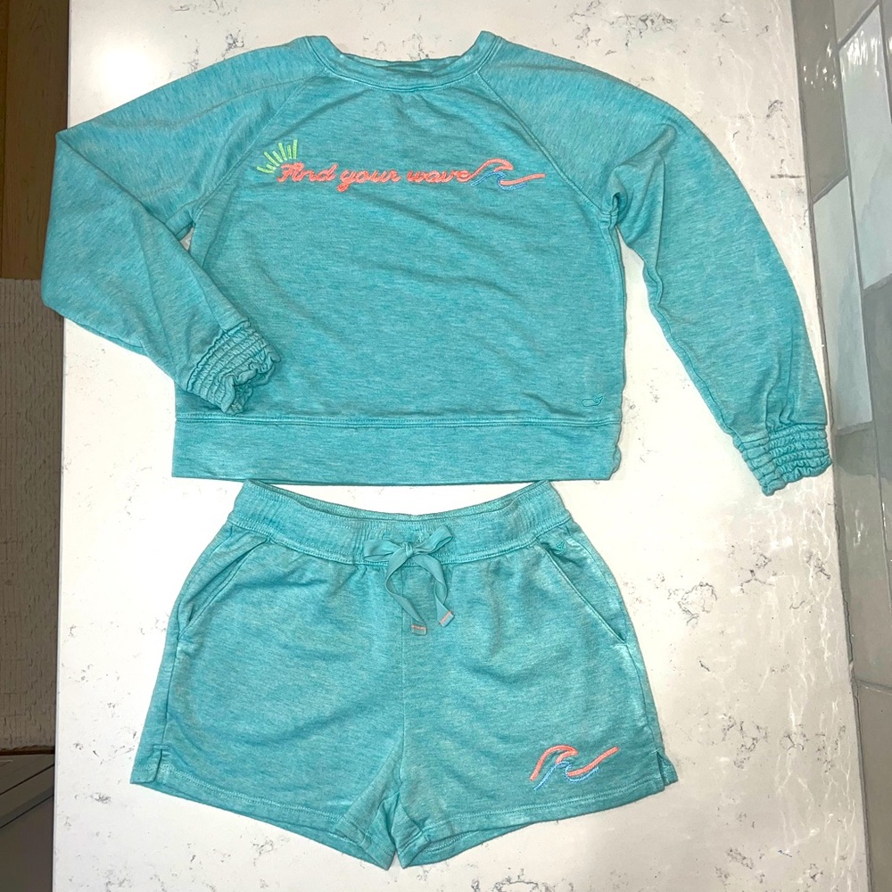 Vineyard Vines | Girls “Find Your Wave” Set| Size Small 7-8